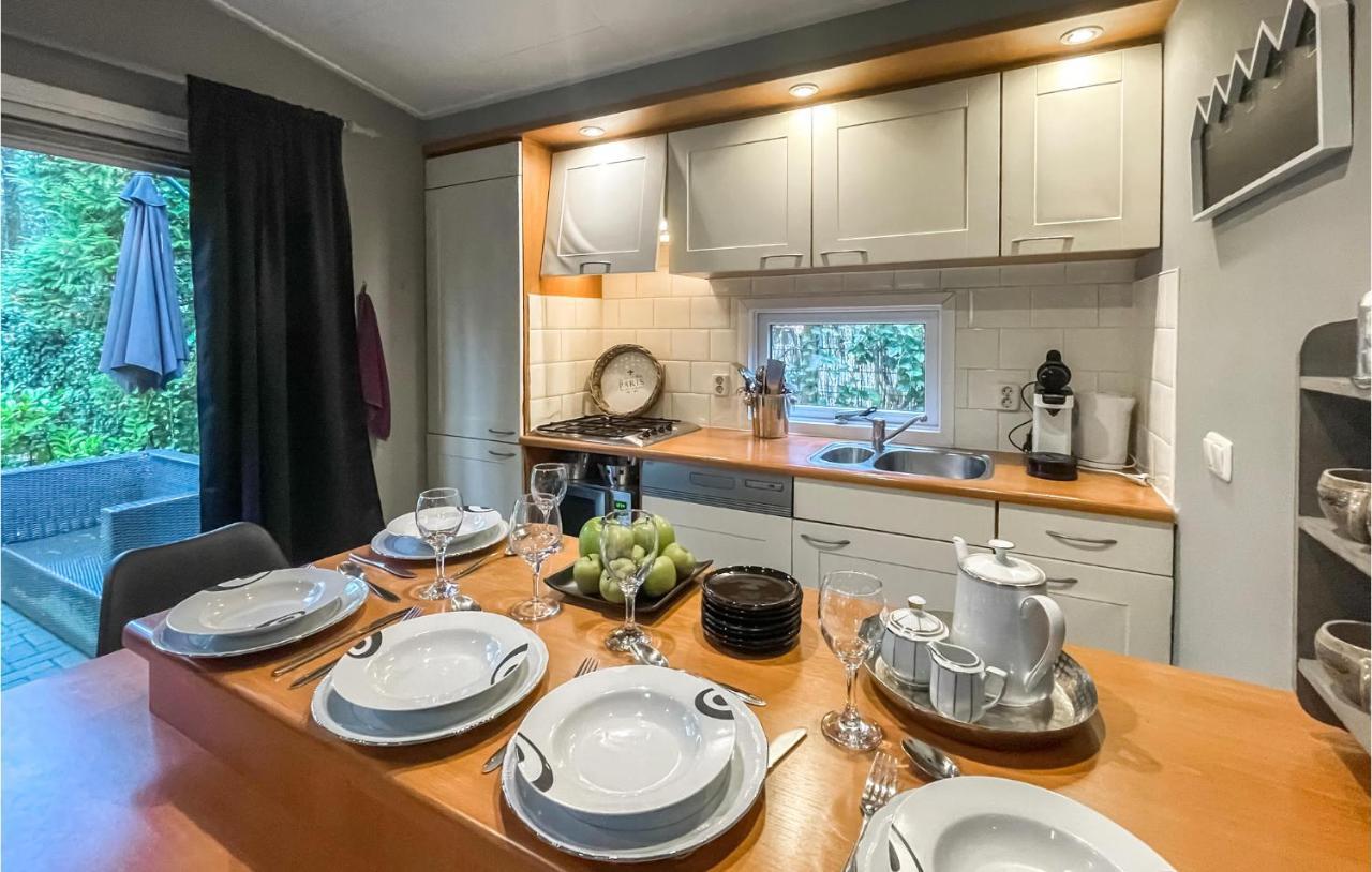Awesome Home In Emst With Kitchen エクステリア 写真
